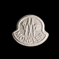 https://www.saferparty.ch/warnungen/moncler-mdma-dc253013