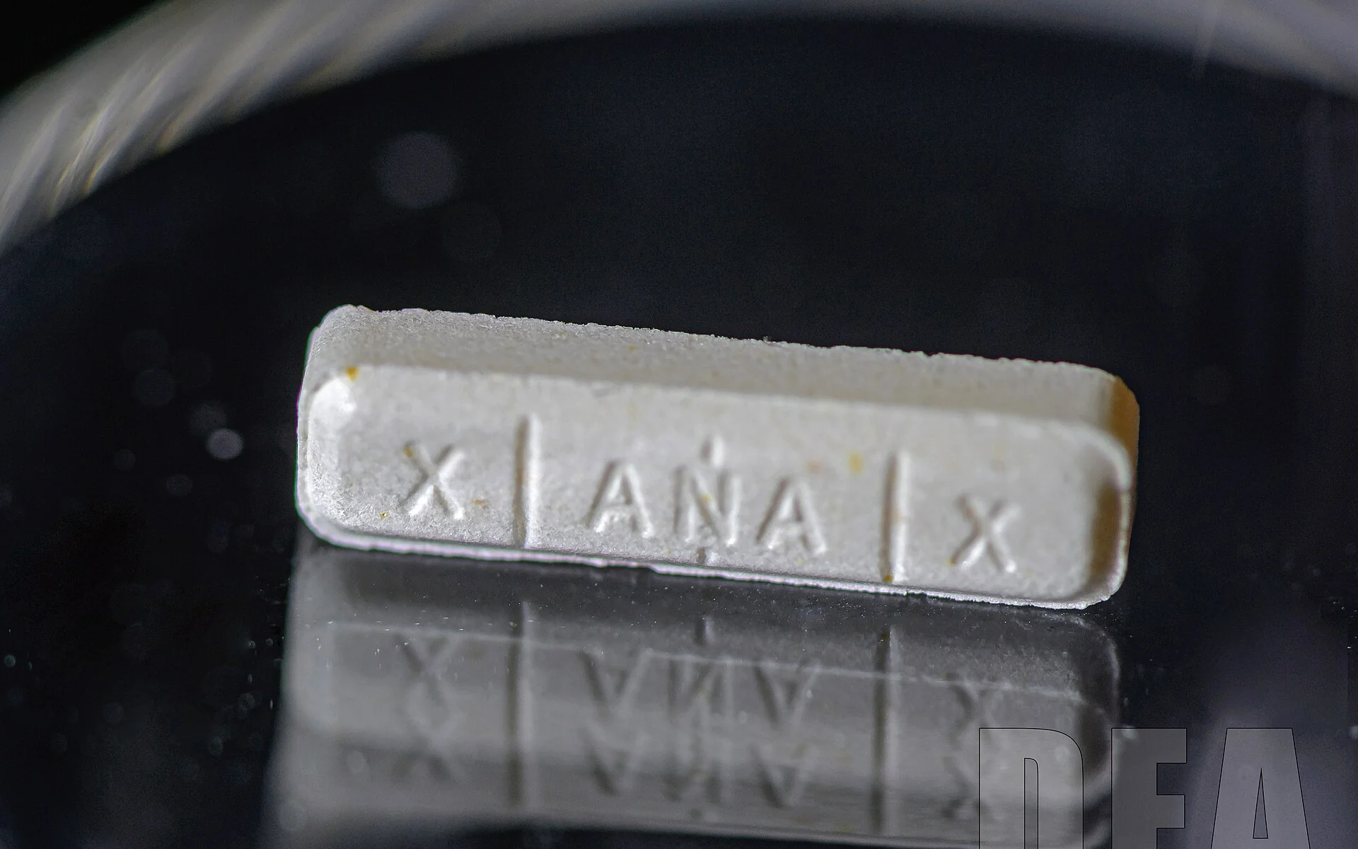 Czym jest alprazolam?